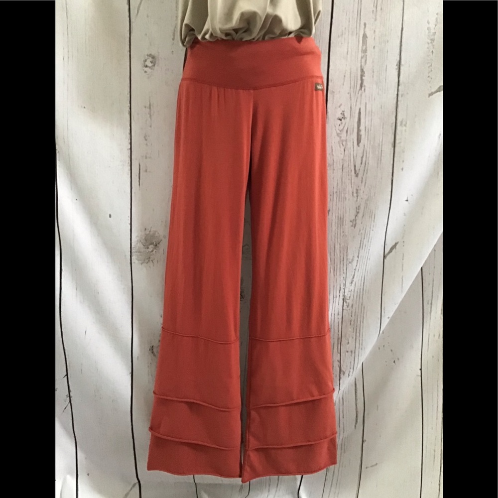 Matilda Jane wide leg pants. Dark Orange